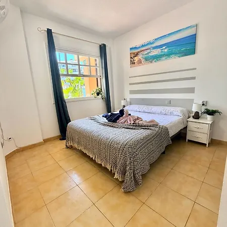 With Heated Pool & Terrace 公寓 高尔夫德尔苏尔