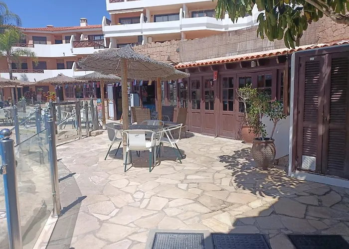 Wonderful With Pool And Wi-fi Apartman *