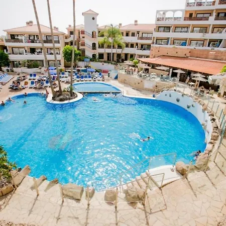 Διαμέρισμα With Heated Pool & Terrace *