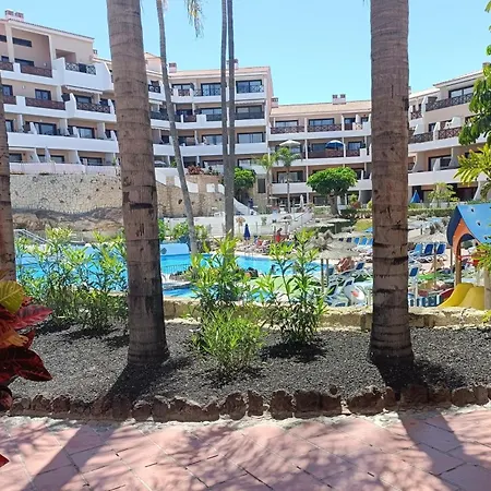 With Heated Pool & Terrace Διαμέρισμα
