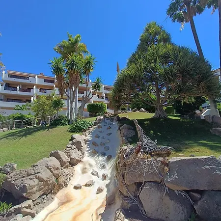 With Heated Pool & Terrace Διαμέρισμα